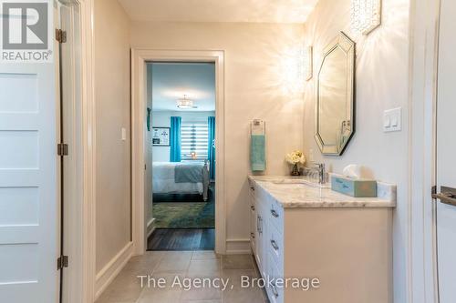 119 Willowbrook Drive, Welland (770 - West Welland), ON - Indoor Photo Showing Bathroom