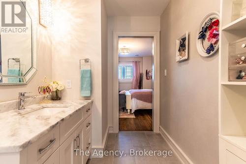 119 Willowbrook Drive, Welland (770 - West Welland), ON - Indoor Photo Showing Bathroom