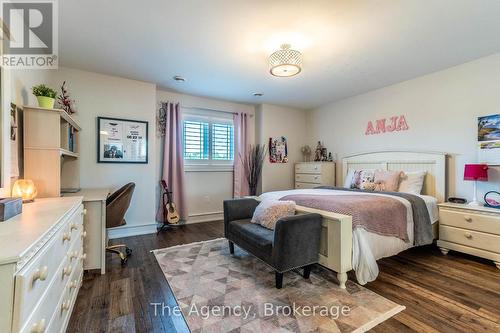 119 Willowbrook Drive, Welland (770 - West Welland), ON - Indoor Photo Showing Bedroom