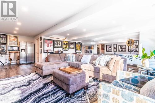 119 Willowbrook Drive, Welland (770 - West Welland), ON - Indoor Photo Showing Living Room