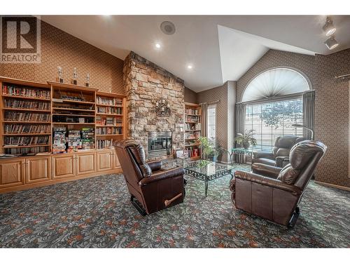 595 Yates Road Unit# 34 Lot# 76, Kelowna, BC - Indoor With Fireplace