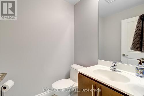 212 - 1 Scott Street, Toronto, ON - Indoor Photo Showing Bathroom