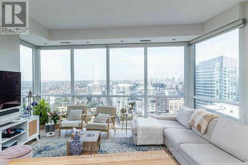 3002 - 20 Bruyeres Mews, Toronto, ON - Indoor Photo Showing Living Room