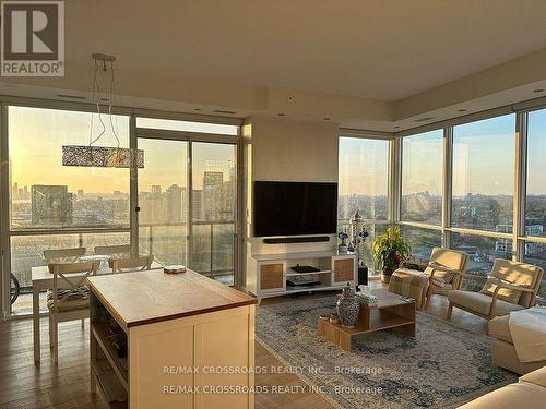 3002 - 20 Bruyeres Mews, Toronto, ON - Indoor Photo Showing Living Room