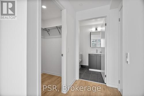 3712 - 101 Roehampton Avenue, Toronto, ON - Indoor Photo Showing Other Room