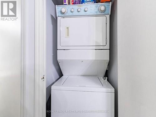 1504 - 16 Yonge Street, Toronto, ON - Indoor Photo Showing Laundry Room