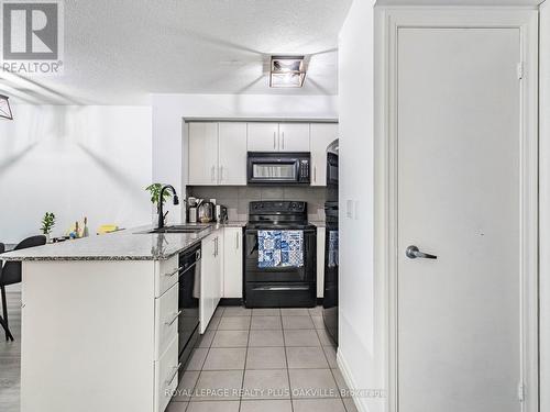 1504 - 16 Yonge Street, Toronto, ON - Indoor Photo Showing Kitchen