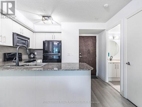 1504 - 16 Yonge Street, Toronto, ON - Indoor Photo Showing Kitchen With Upgraded Kitchen