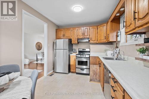 90 Hurley Road, Ajax, ON - Indoor Photo Showing Kitchen