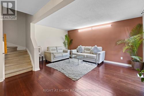 107 - 2650 Pimlico Crescent, Ottawa, ON - Indoor Photo Showing Living Room