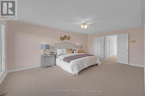 106 Fairwood Place W, Burlington, ON - Indoor Photo Showing Bedroom