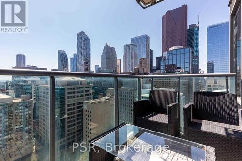 2201 - 33 Lombard Street, Toronto, ON - Outdoor