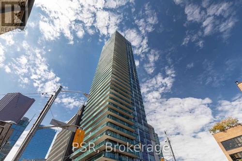 2201 - 33 Lombard Street, Toronto, ON - Outdoor