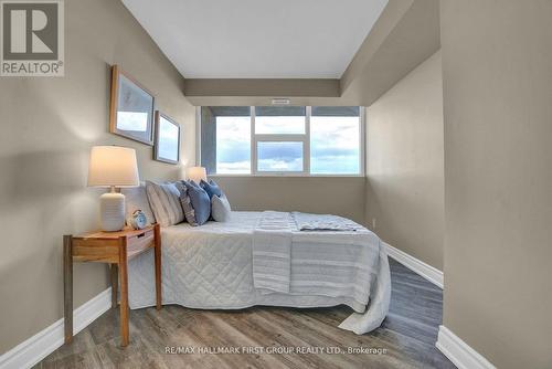 611 - 2 Westney Road N, Ajax, ON - Indoor Photo Showing Bedroom