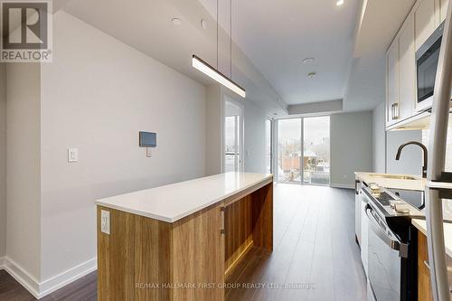 327 - 201 Brock Street S, Whitby, ON - Indoor Photo Showing Kitchen