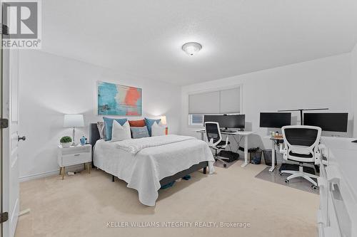 435 Celtic Ridge Crescent, Ottawa, ON - Indoor Photo Showing Bedroom