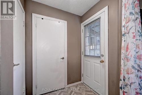 E - 515 Weber Street N, Waterloo, ON - Indoor Photo Showing Other Room