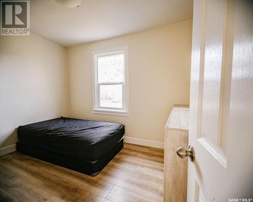 528 L Avenue N, Saskatoon, SK - Indoor Photo Showing Bedroom