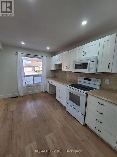 Upper - 78 Parkway Crescent, Clarington (Bowmanville), ON - Indoor Photo Showing Kitchen