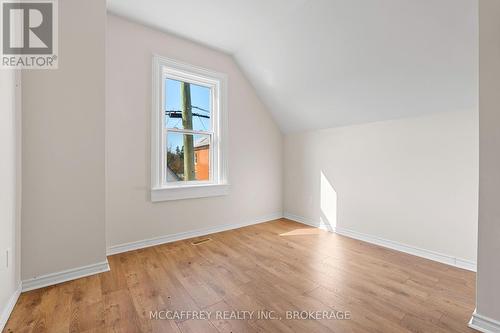 19 Kingston Street, Rideau Lakes, ON - Indoor Photo Showing Other Room