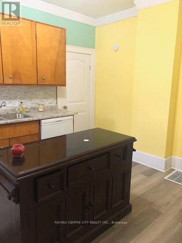 171 Sydenham Street E, Aylmer, ON - Indoor Photo Showing Kitchen