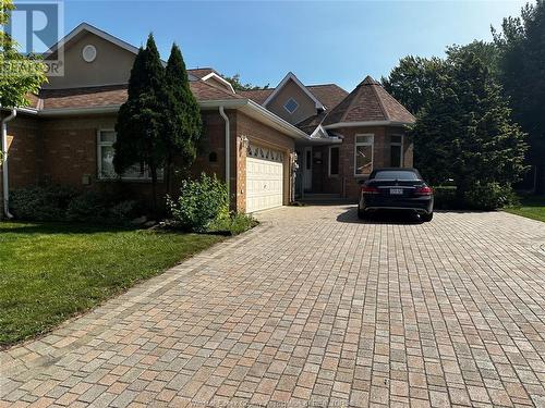 4612 Ascot Court, Windsor, ON - Outdoor With Facade