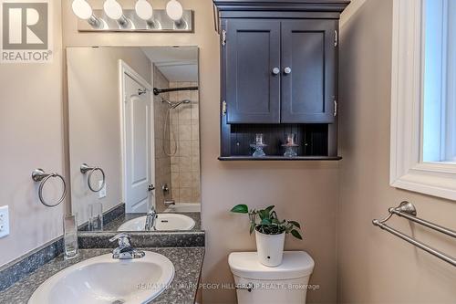 25 Thicketwood Avenue, Barrie, ON - Indoor Photo Showing Bathroom