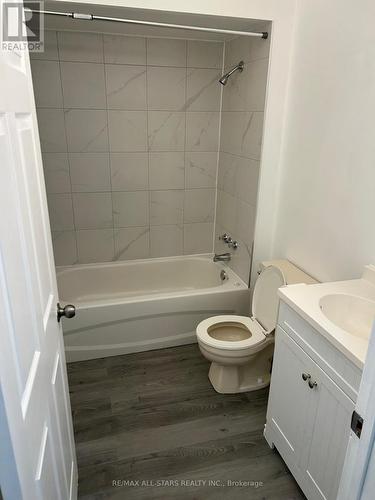 Unit 2 - 51 William Street E, Orillia, ON - Indoor Photo Showing Bathroom