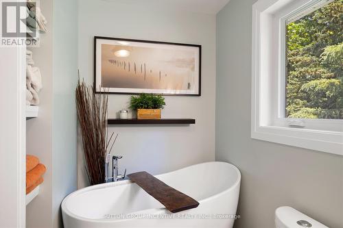 1277 Sunnidale Road, Springwater, ON - Indoor Photo Showing Bathroom