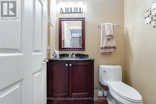 22 - 3125 Fifth Line W, Mississauga, ON - Indoor Photo Showing Bathroom