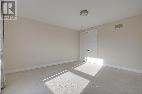 3186 Hines Drive, Oakville, ON - Indoor Photo Showing Other Room