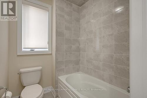 3186 Hines Drive, Oakville, ON - Indoor Photo Showing Bathroom