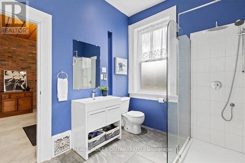 207 Huron Road, Perth South, ON - Indoor Photo Showing Bathroom