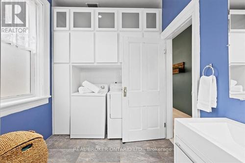 207 Huron Road, Perth South, ON - Indoor Photo Showing Laundry Room