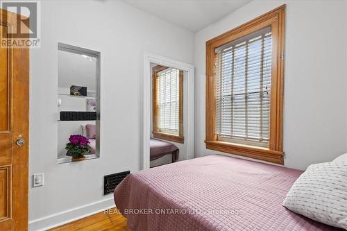 207 Huron Road, Perth South, ON - Indoor Photo Showing Bedroom