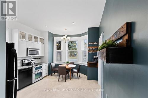 207 Huron Road, Perth South, ON - Indoor Photo Showing Kitchen