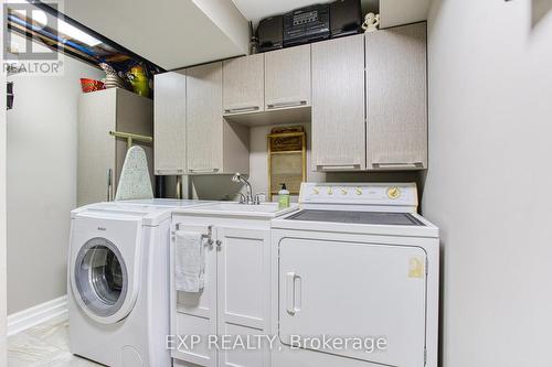 28 Ramsey Crescent, Hamilton, ON - Indoor Photo Showing Laundry Room