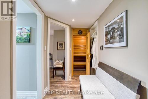 28 Ramsey Crescent, Hamilton, ON - Indoor Photo Showing Other Room