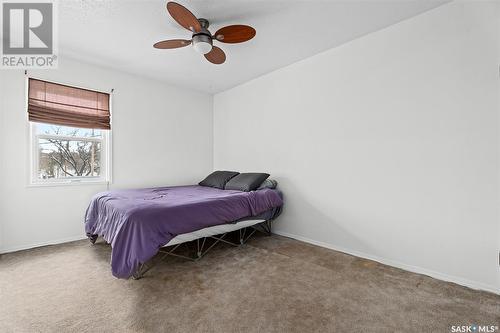 84 Caribou Street E, Moose Jaw, SK - Indoor Photo Showing Bedroom