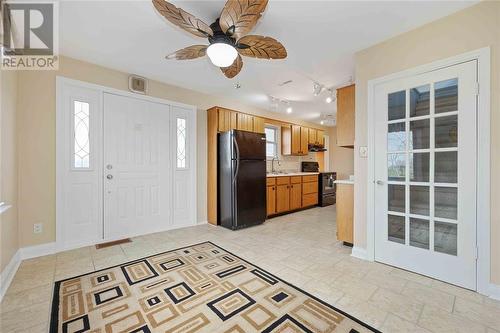 1796 Plank Road, Sarnia, ON - Indoor Photo Showing Kitchen