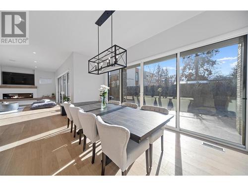 509 Eldorado Road, Kelowna, BC - Indoor Photo Showing Dining Room