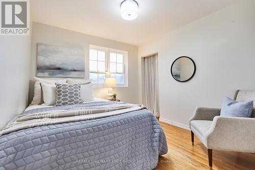 856 Vicki Drive, Pickering (West Shore), ON - Indoor Photo Showing Bedroom