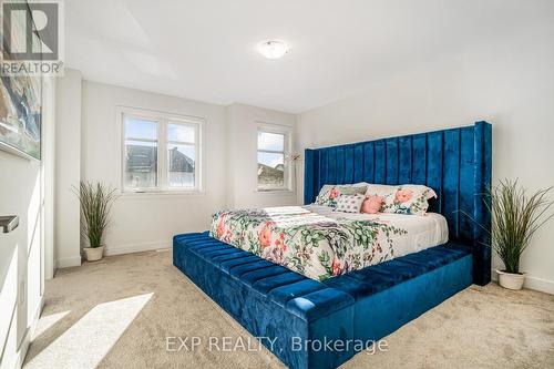 900 Duxbury Lane, Ottawa, ON - Indoor Photo Showing Bedroom