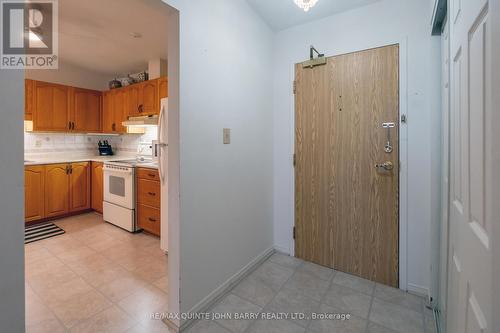 305 - 56 Tripp Boulevard, Quinte West, ON - Indoor Photo Showing Kitchen