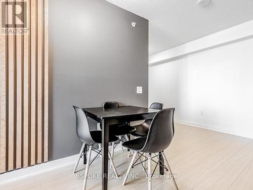 3303 - 75 Queens Wharf Road, Toronto, ON - Indoor Photo Showing Dining Room