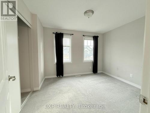 712 Devario Crescent, Ottawa, ON - Indoor Photo Showing Other Room