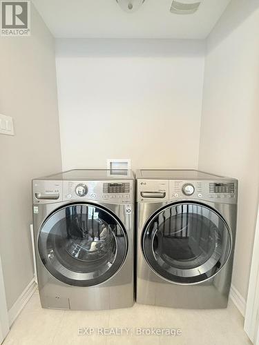 712 Devario Crescent, Ottawa, ON - Indoor Photo Showing Laundry Room