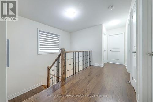 132 Carriage Shop Bend, East Gwillimbury, ON - Indoor Photo Showing Other Room