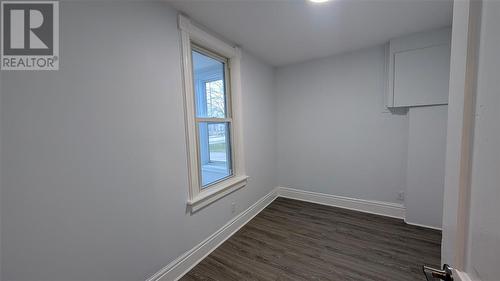 630 London Street, Plympton-Wyoming, ON - Indoor Photo Showing Other Room