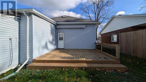 630 London Street, Plympton-Wyoming, ON - Outdoor With Deck Patio Veranda With Exterior